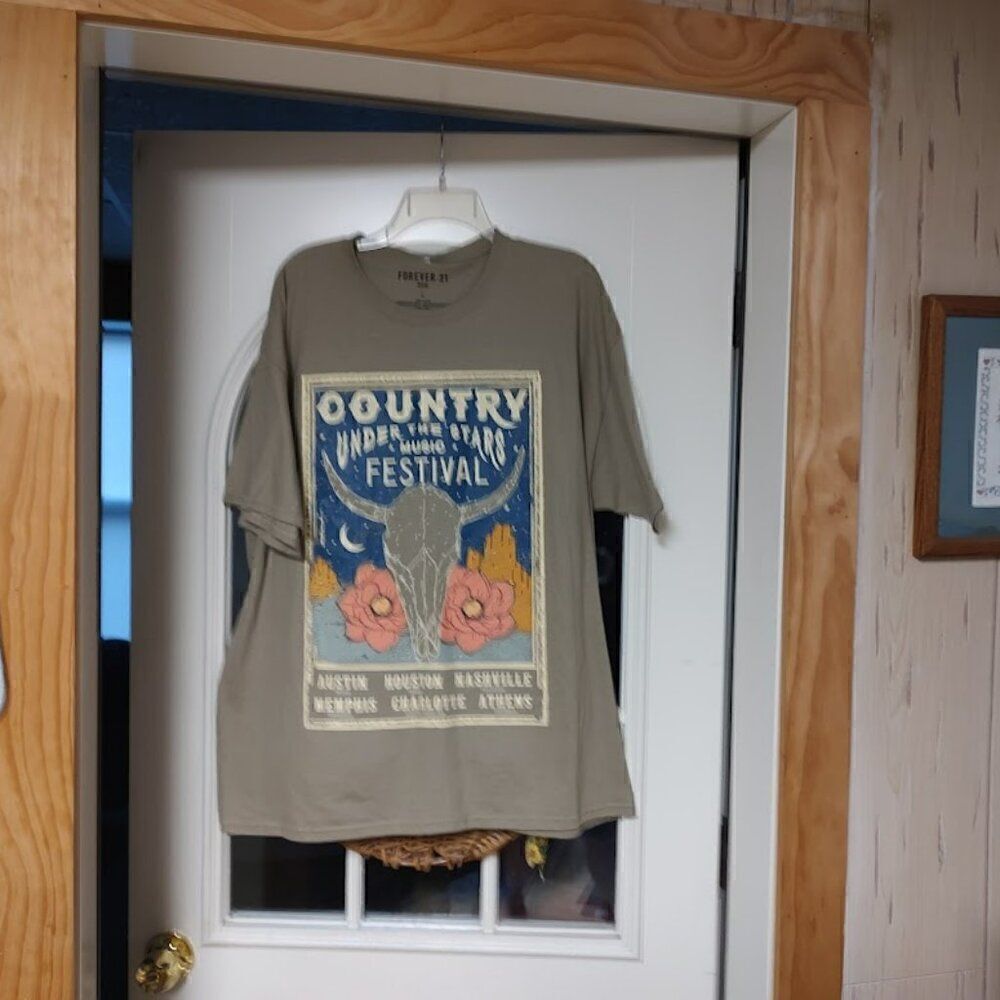 New Forever 21 Taupe Colored Country Under The Stars Festival Shirt Men's L